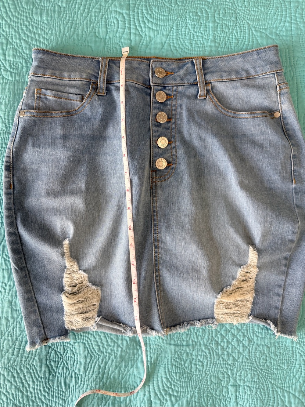 {GUESS} Light Blue Wash Distressed Denim Mini Skirt - Front High Waisted Buttons - Picture 10 of 14